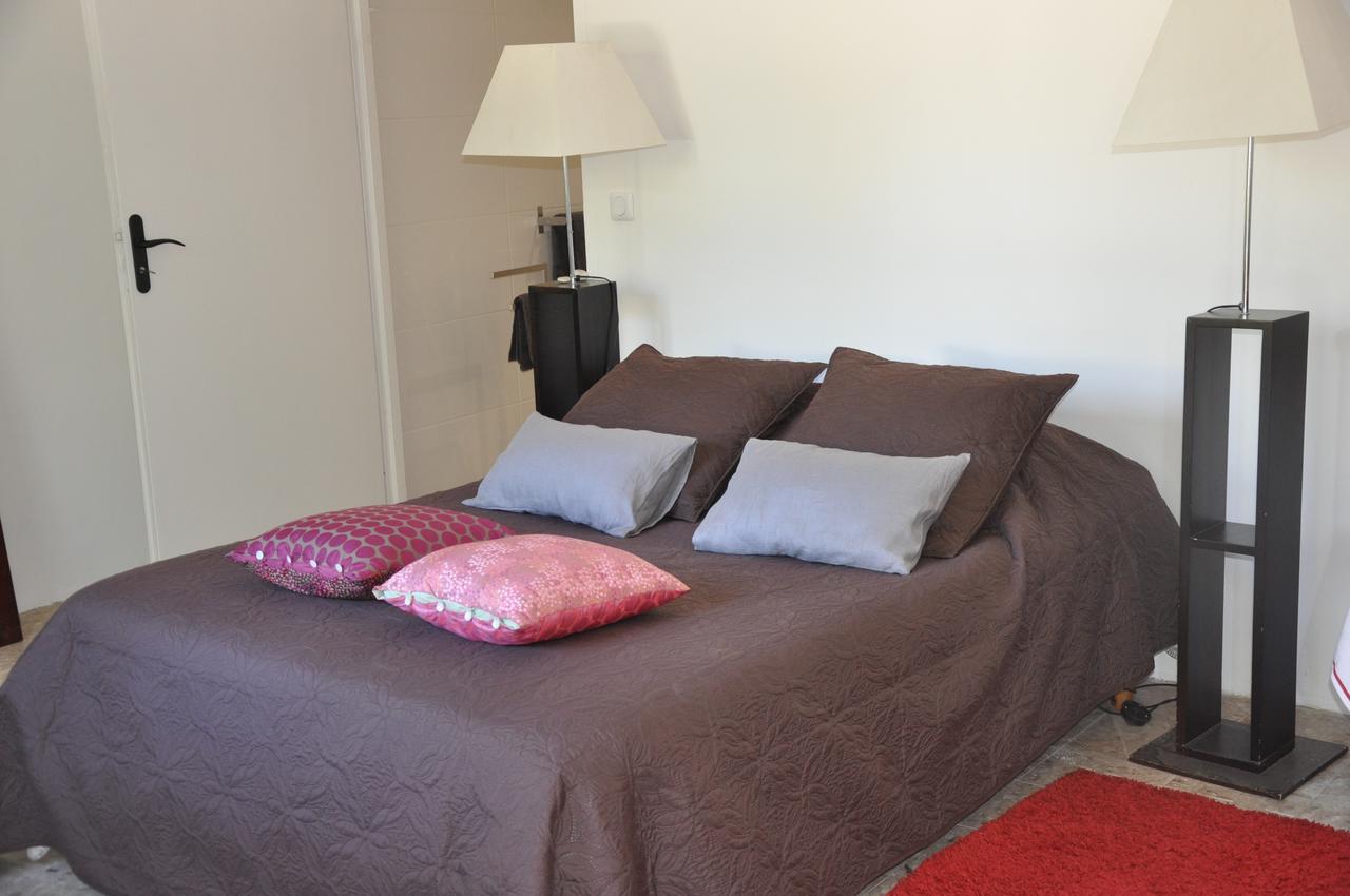 Du Cote De Chez Soi Hotel La Ciotat Room photo
